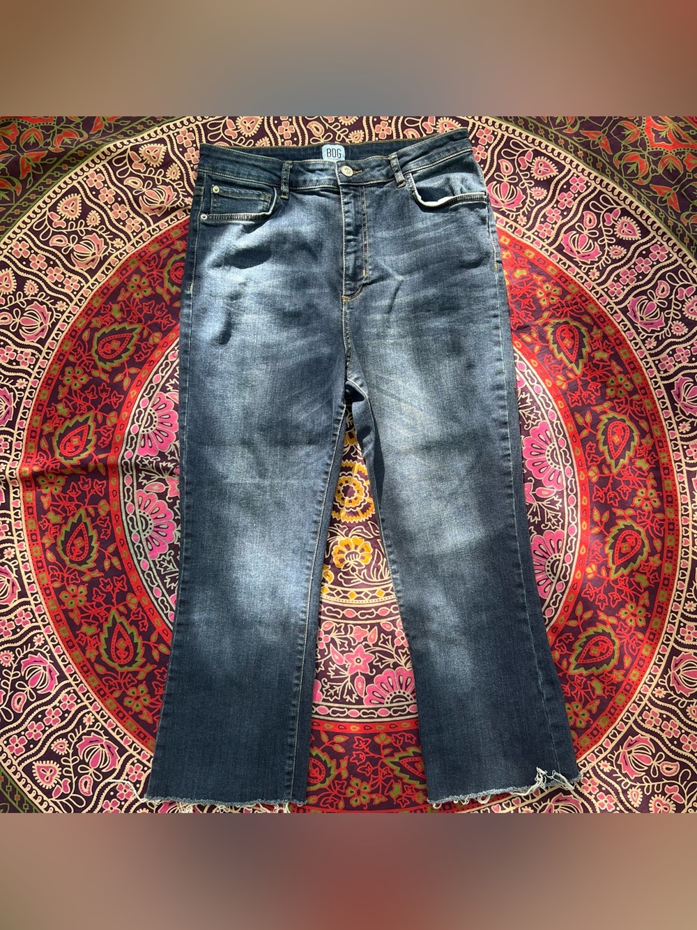 BDG Urban Outfitters W31 Cropped Flare Jeans Raw Hem Medium Wash Denim